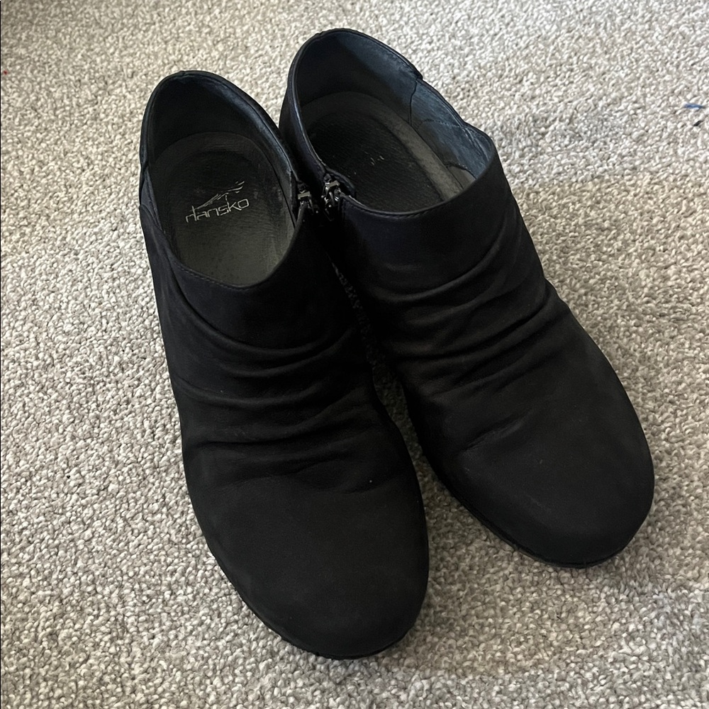 Dansko Wedges side zipper size 39